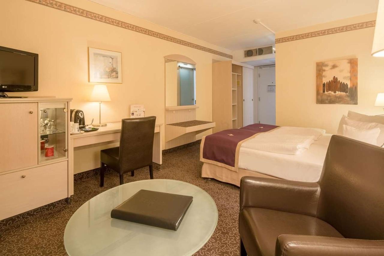 Best Western Hotel Helmstedt Am Lappwald Bagian luar foto