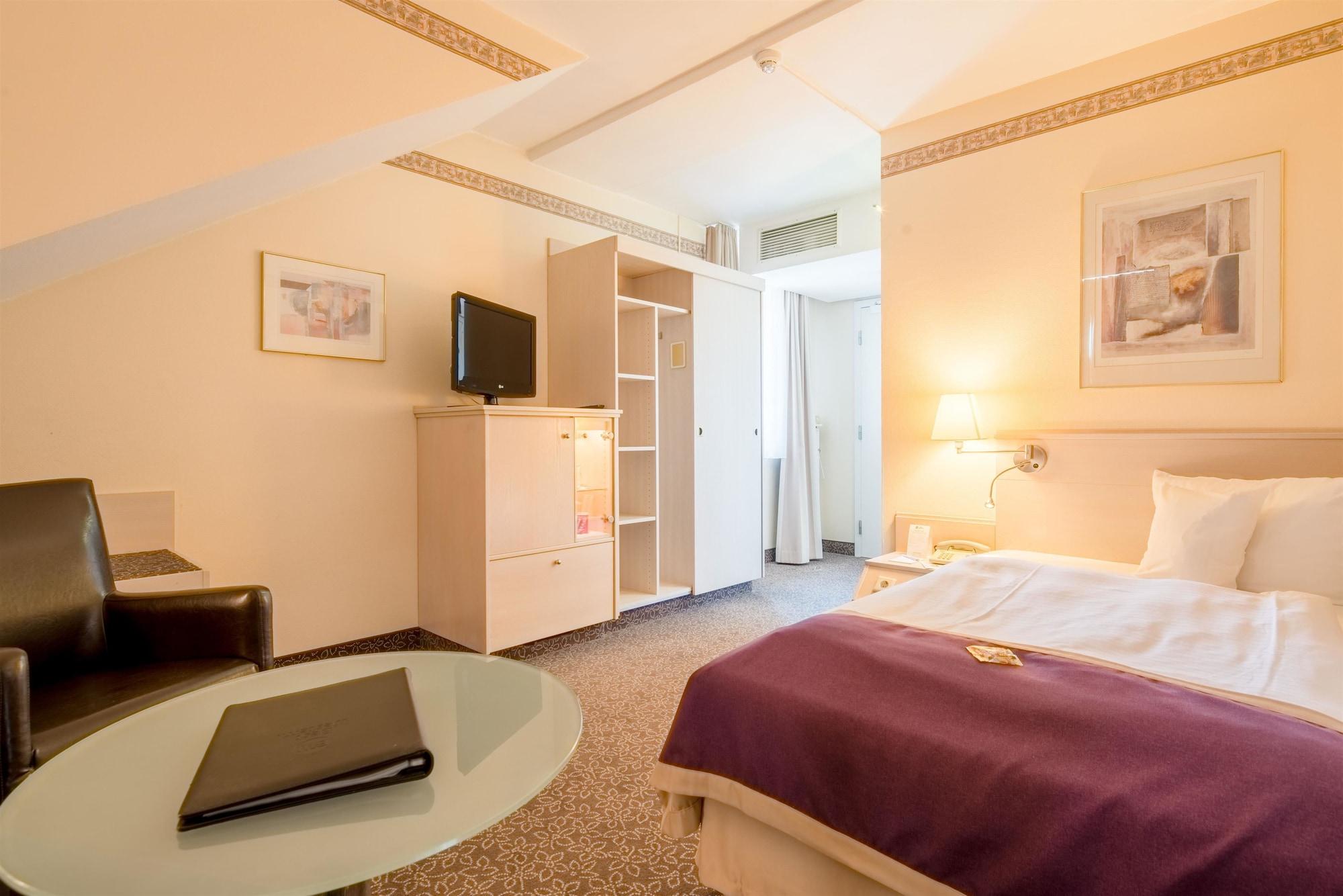 Best Western Hotel Helmstedt Am Lappwald Bagian luar foto