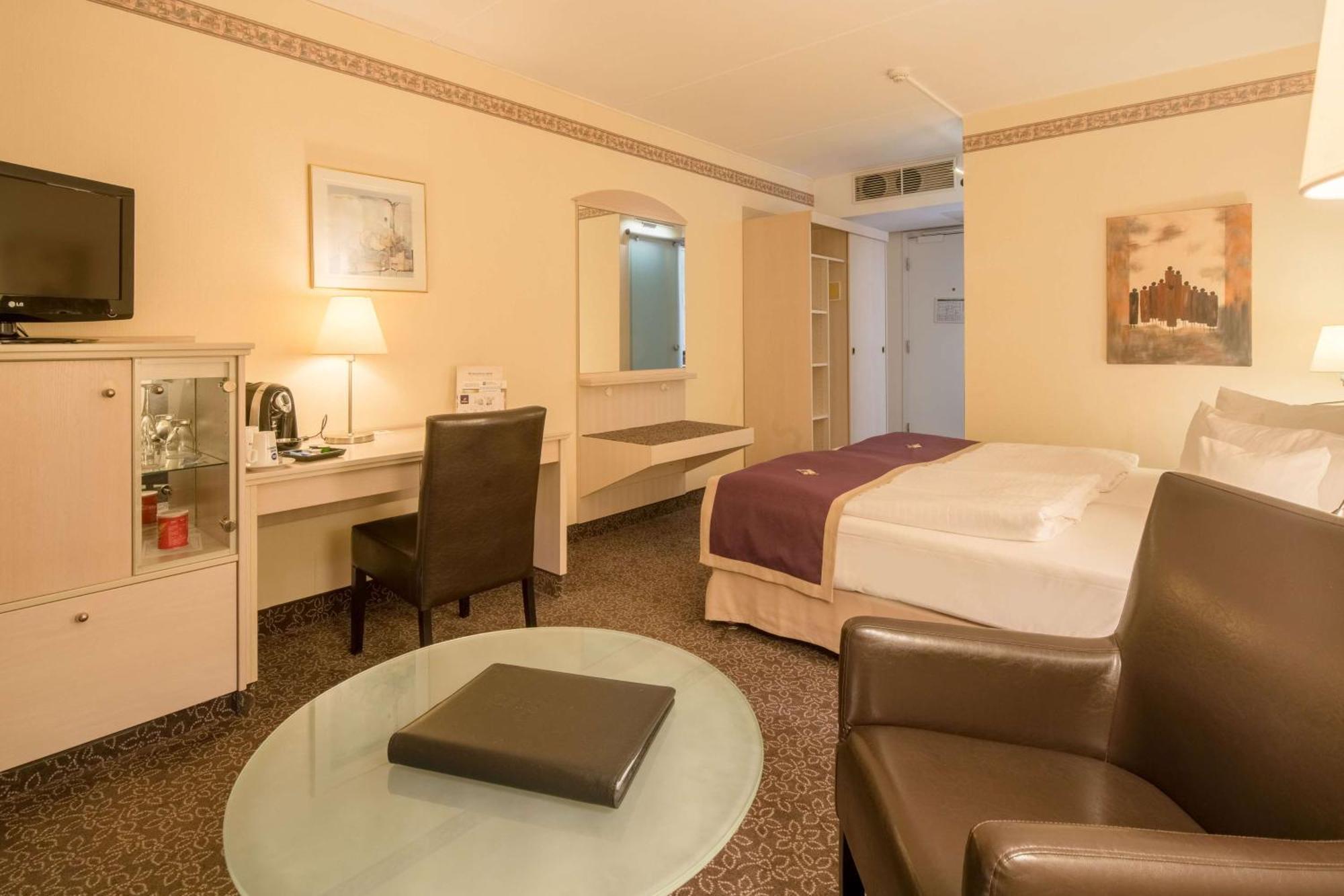Best Western Hotel Helmstedt Am Lappwald Bagian luar foto