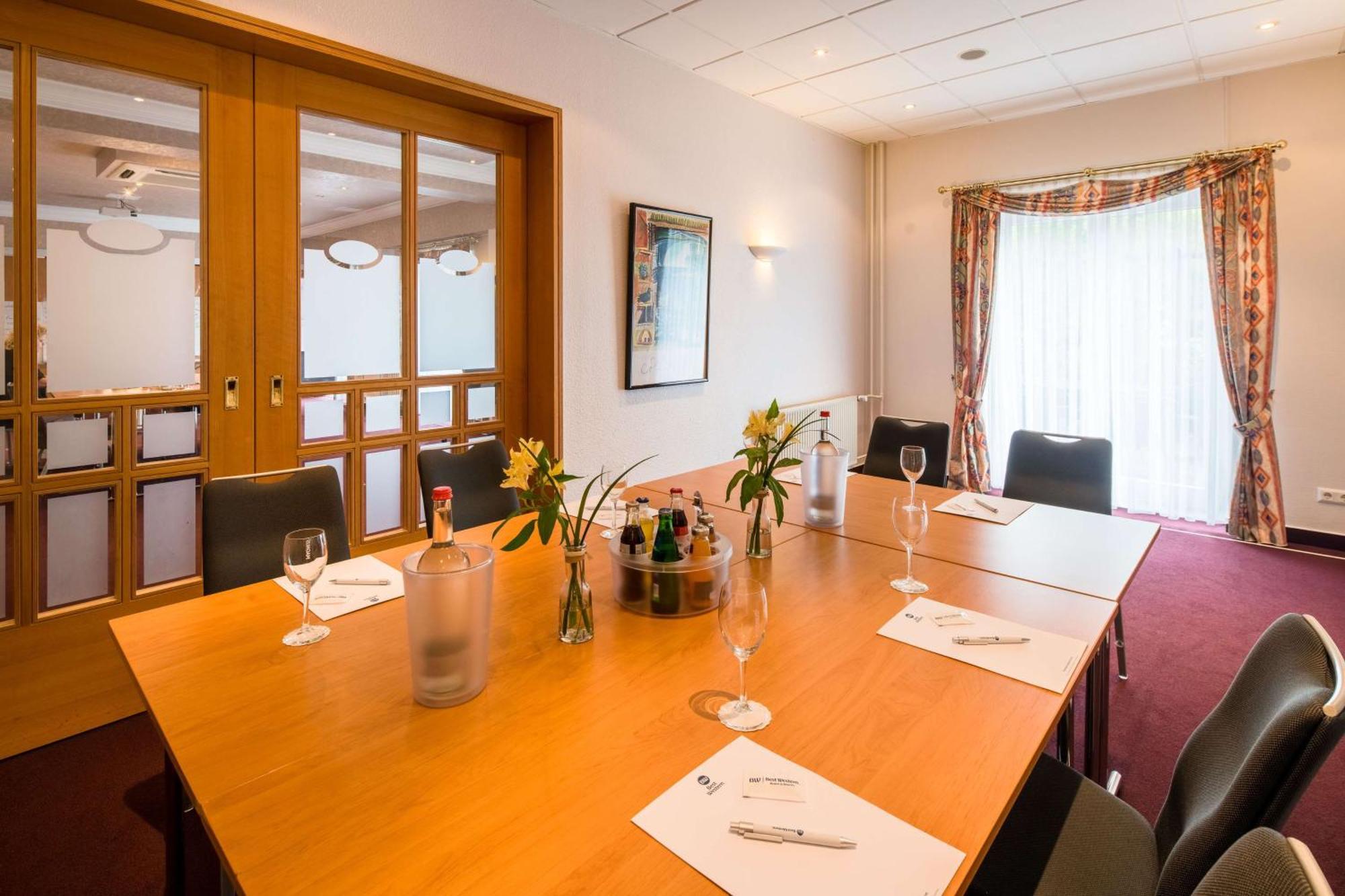 Best Western Hotel Helmstedt Am Lappwald Bagian luar foto