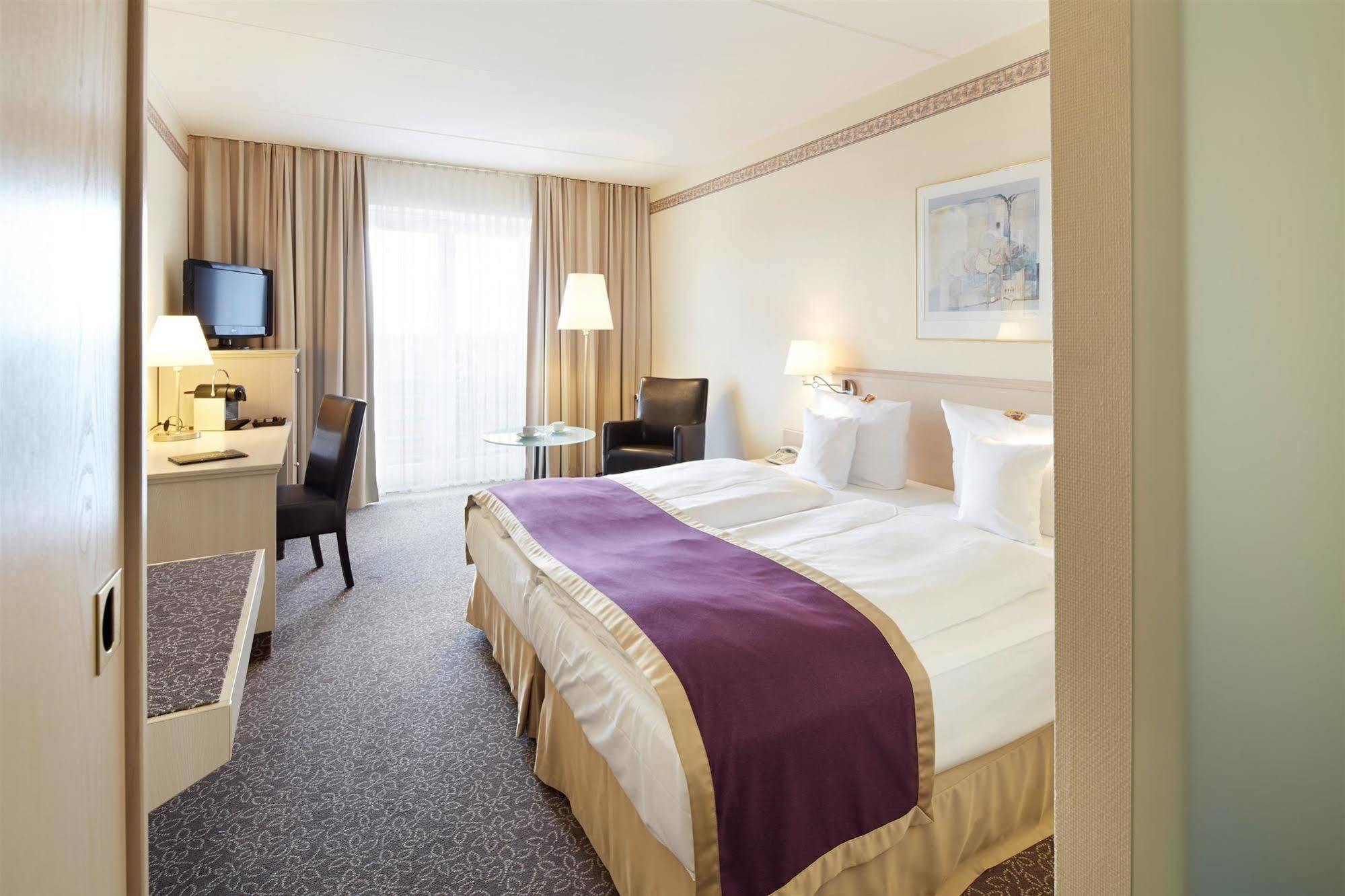 Best Western Hotel Helmstedt Am Lappwald Bagian luar foto